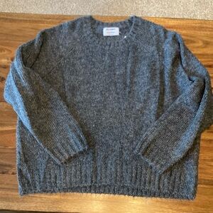Old Navy Women’s Charcoal Crewneck Sweater